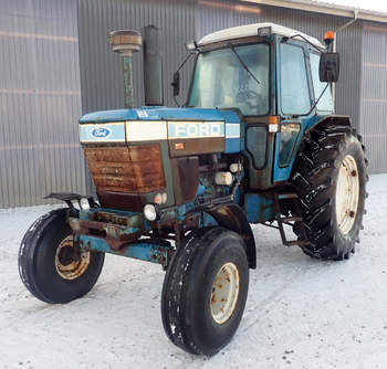 salg af Ford 8210 traktor