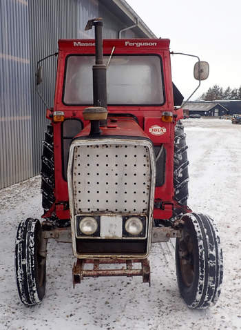 salg af Massey Ferguson 265 traktor