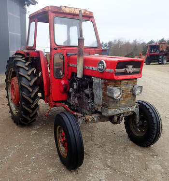 salg af Massey Ferguson 185 traktor