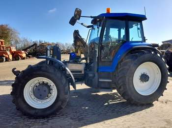 salg af New Holland 8970A tractor