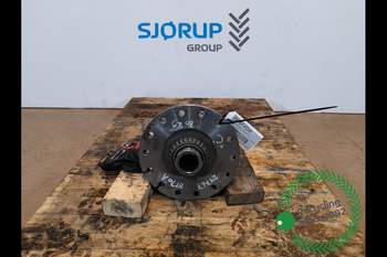 New Holland 8970A  Front axle differential