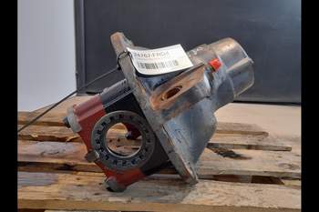 salg af New Holland 8970A  Front axle house