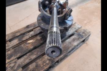 salg af New Holland 8970A RIGHT Front axle final drive