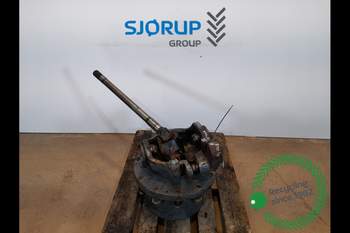 salg af New Holland 8970A RIGHT Front axle final drive