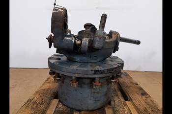 salg af New Holland 8970A LEFT Front axle final drive