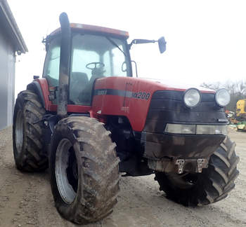 salg af Case MX200 traktor