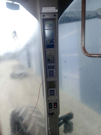 salg af Case MX200 traktor