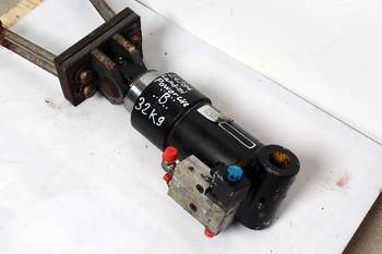 salg af Landini 5079  Hydraulic Cylinder