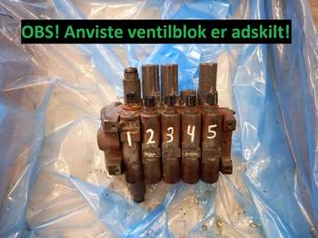salg af Claas Ares 836  Hydraulic lift valve