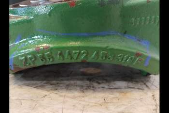 salg af Vorderachs Achsschenkel John Deere 3640 RECHT