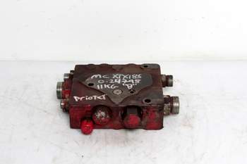 salg af McCormick XTX 185  Priority valve