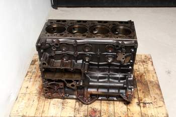 salg af Liebherr A900  Engine Block