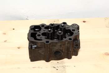 salg af Liebherr A900  Cylinder head