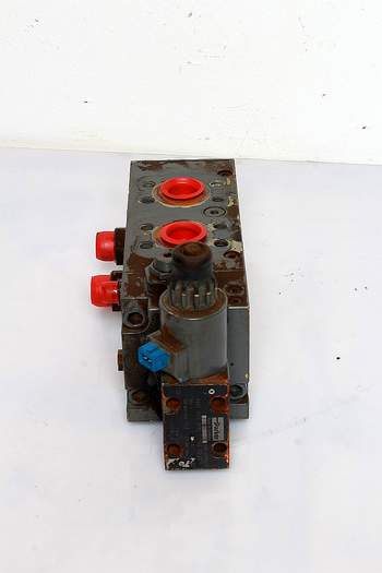 salg af Liebherr A900  Hydraulic Valve