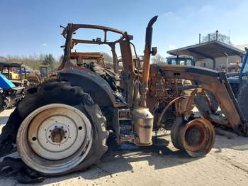 salg af Case Puma 165 traktor
