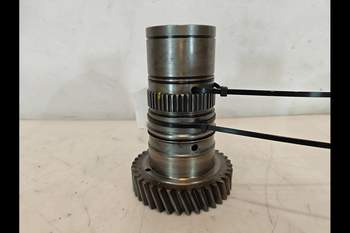 salg af Gearkasse Case Puma 165 Del