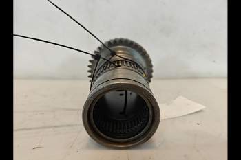 salg af Gearkasse Case Puma 165 Del