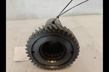 salg af Gearkasse Case Puma 165 Del