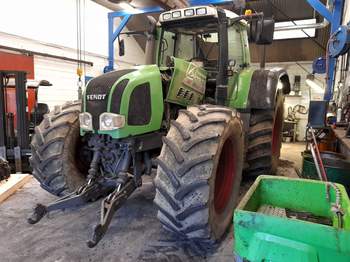 salg af Fendt 924 traktor