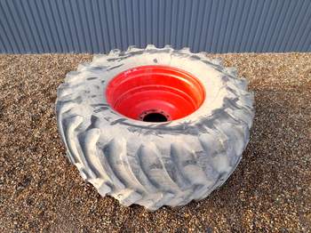 salg af Fendt 924 LEFT Rear Wheel