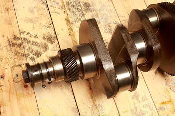 salg af Fiat-Hitachi FB200  Crankshaft