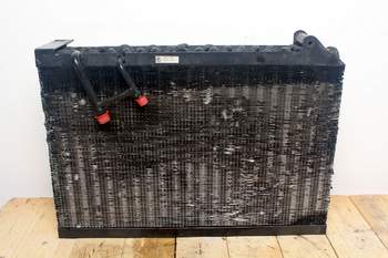 salg af Case CS130  Condenser