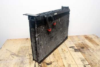 salg af Case CS130  Condenser