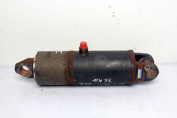 salg af Case CS130 RIGHT Lift Cylinder