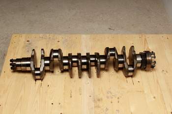 salg af Fendt 824 Vario  Crankshaft