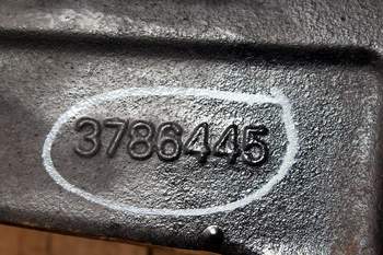 salg af Massey Ferguson 7495  Front axle support