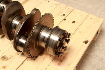 salg af Massey Ferguson 7495  Crankshaft