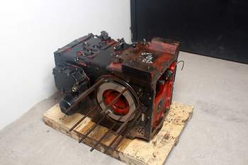 salg af Massey Ferguson 8250  Rear Transmission