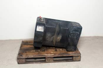 salg af Massey Ferguson 8250  Fuel tank