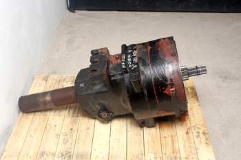 salg af Massey Ferguson 8250 RIGHT Rear Axle