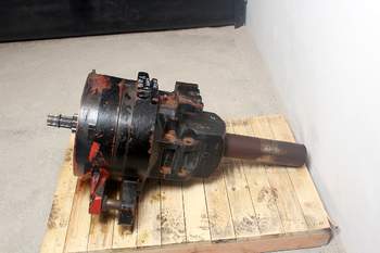 salg af Massey Ferguson 8250 RIGHT Rear Axle