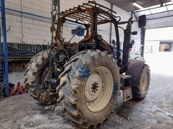 salg af New Holland T6010 tractor