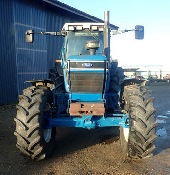 salg af Ford 8630 tractor