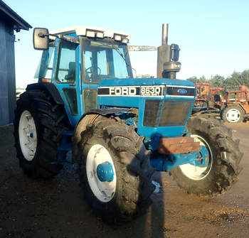 salg af Ford 8630 tractor
