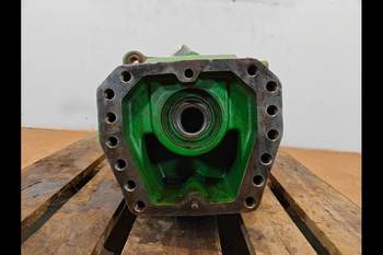 salg af Forakselrør John Deere 6155R