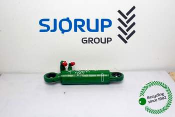 John Deere 7710  Hydraulic Cylinder