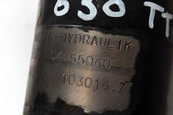 salg af Deutz-Fahr Agrotron TTV630  Hydraulic Cylinder