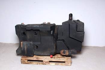 salg af Kraftstofftank Deutz-Fahr Agrotron TTV630 