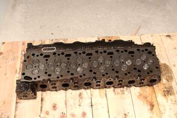 salg af Hydrema 922 C  Cylinder head