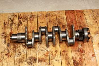 salg af New Holland T6.140  Crankshaft