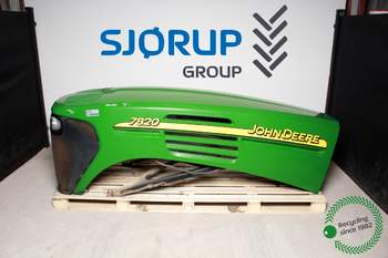 salg af Motorhjelm John Deere 7820