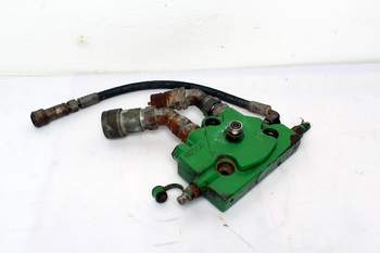 salg af John Deere 7820  Power Beyond valve