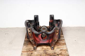 salg af Massey Ferguson 6480  Front axle support