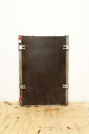 salg af Massey Ferguson 6480  Condenser