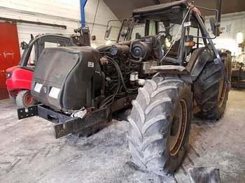 salg af Valtra 8450 tractor