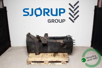 salg af Dieseltank Valtra 8450